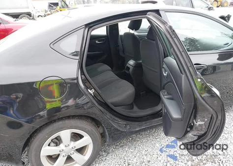 2015 Dodge Dart Sxt z USA, uszkodzony, nr VIN 1C3CDFBB3FD112266